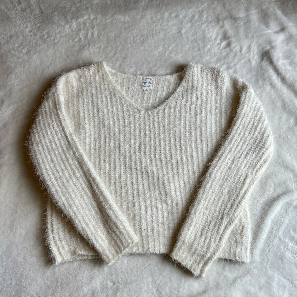Fluffy cropped knit sweater, color white, size medium